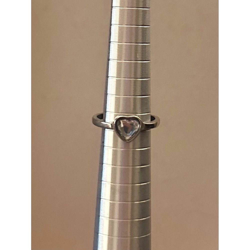 Silver Tone Metal Heart Design Band Ring Love Theme Size 5